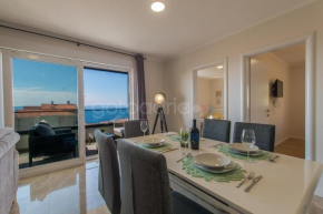 Luxury Sea View Apartment Wald